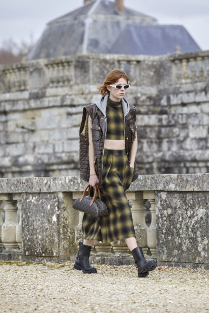 celine_woman_winter_21_print_look_31_01
