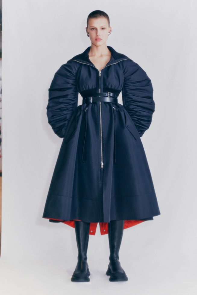00001-alexander-mcqueen-pre-fall-21
