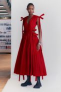 00002-alexander-mcqueen-pre-fall-21