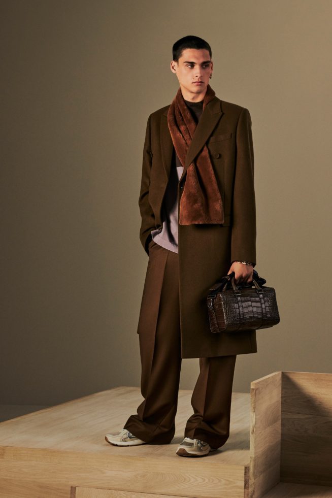 00003-dior-mens-resort-2022-paris-credit-brett-lloyd