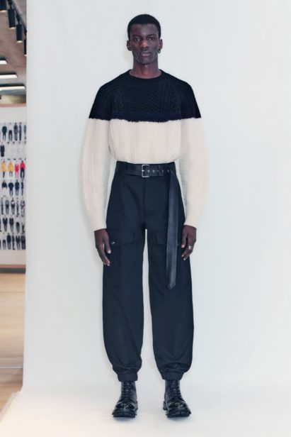 00006-alexander-mcqueen-mens-fall-21