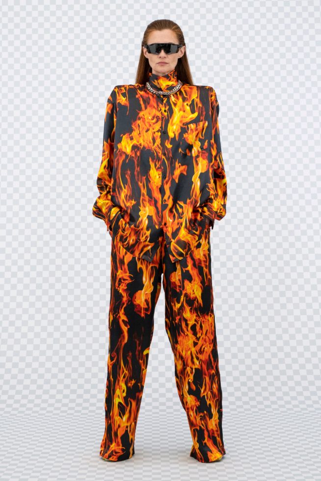 00008-vetements-spring-22-paris-credit-gio-staiano