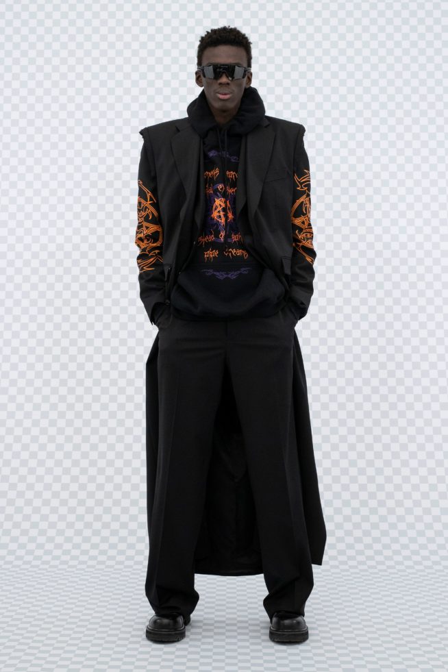 00011-vetements-spring-22-paris-credit-gio-staiano