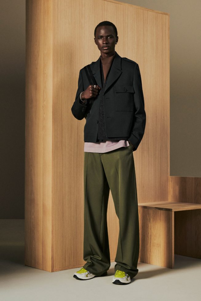 00015-dior-mens-resort-2022-paris-credit-brett-lloyd