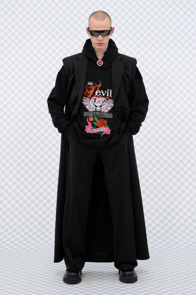 00015-vetements-spring-22-paris-credit-gio-staiano