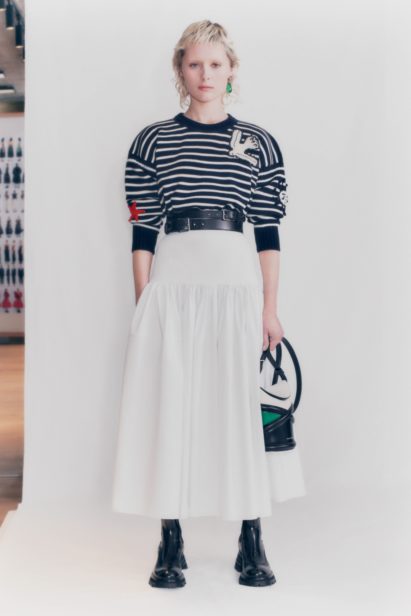 00017-alexander-mcqueen-pre-fall-21