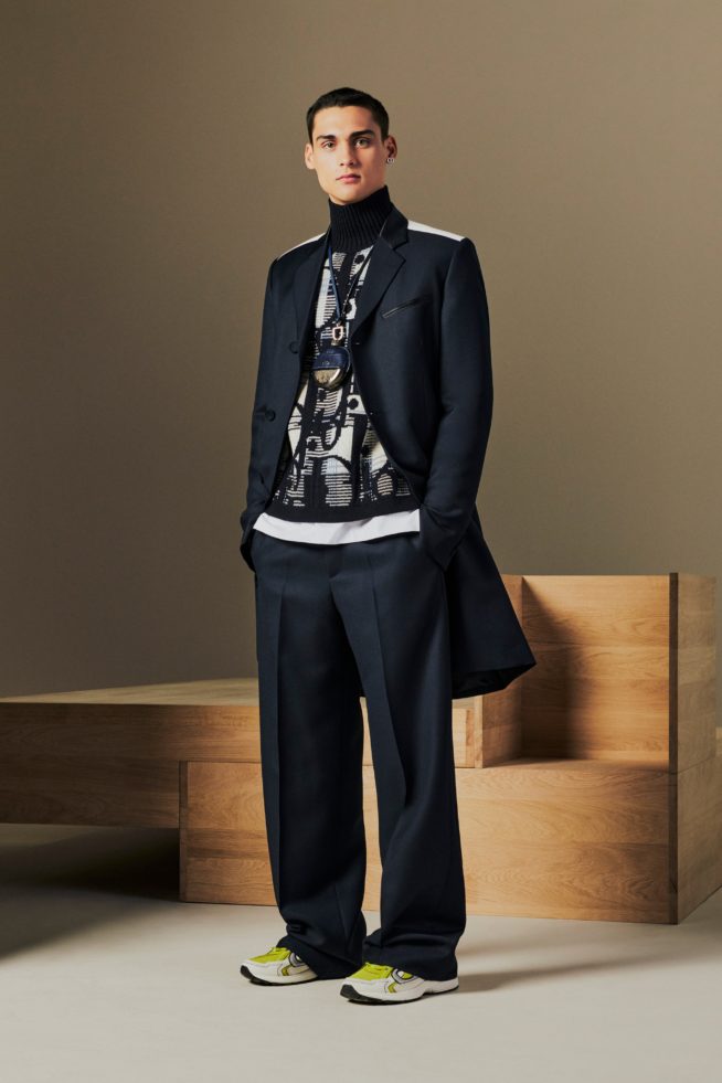 00027-dior-mens-resort-2022-paris-credit-brett-lloyd
