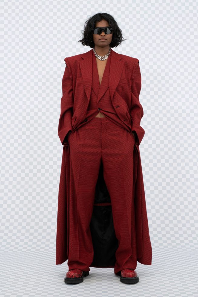 00031-vetements-spring-22-paris-credit-gio-staiano