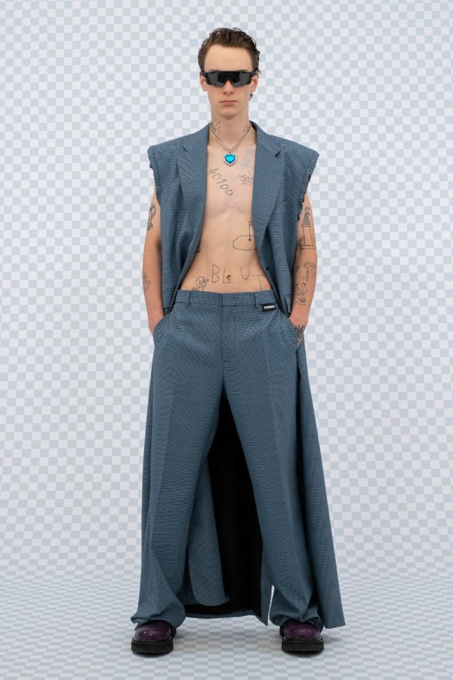 00035-vetements-spring-22-paris-credit-gio-staiano