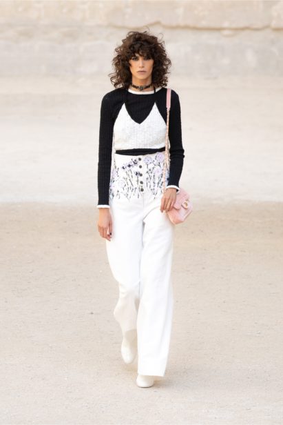 00042-chanel-resort-2022