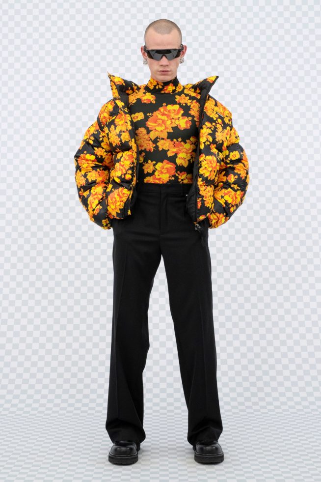 00063-vetements-spring-22-paris-credit-gio-staiano