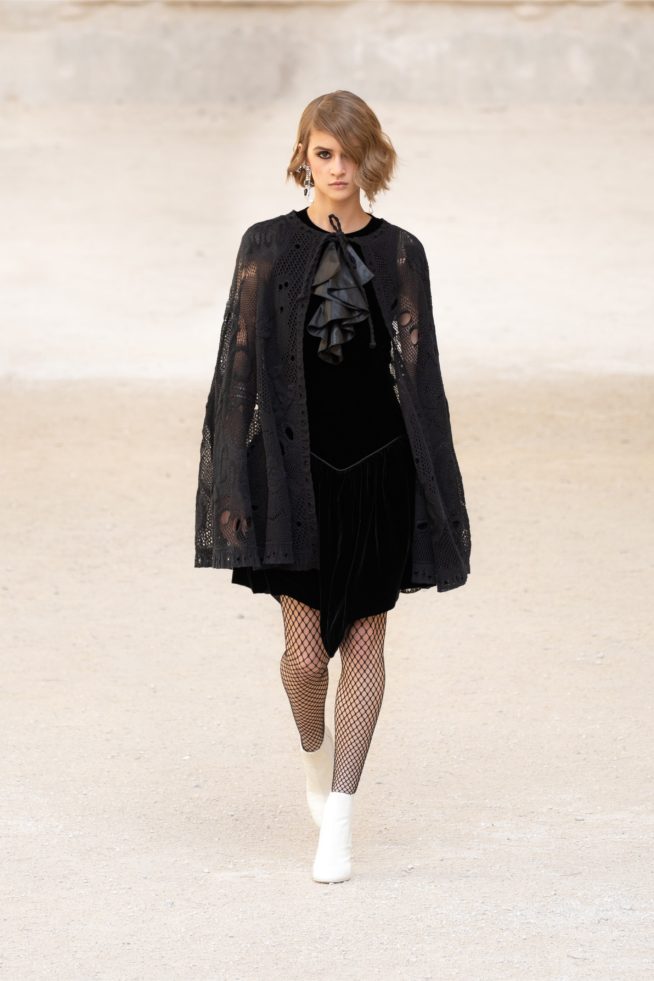 00064-chanel-resort-2022