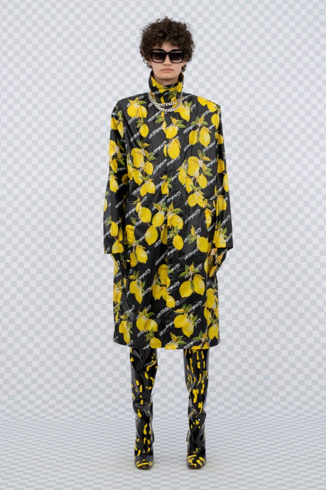 00074-vetements-spring-22-paris-credit-gio-staiano