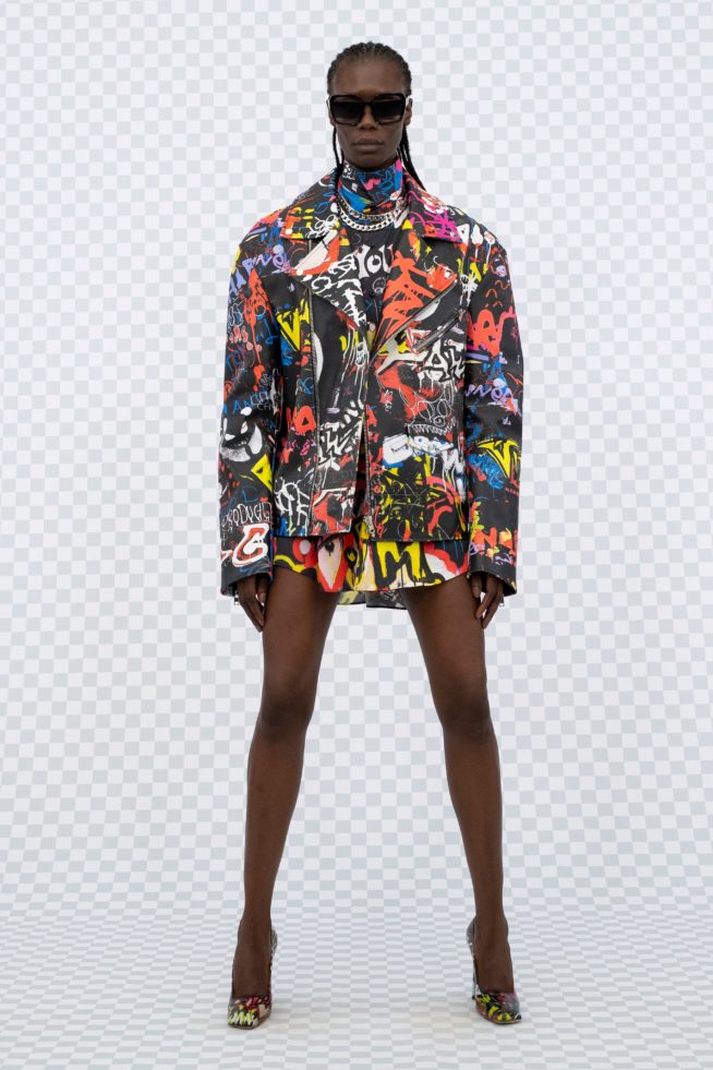 00090-vetements-spring-22-paris-credit-gio-staiano