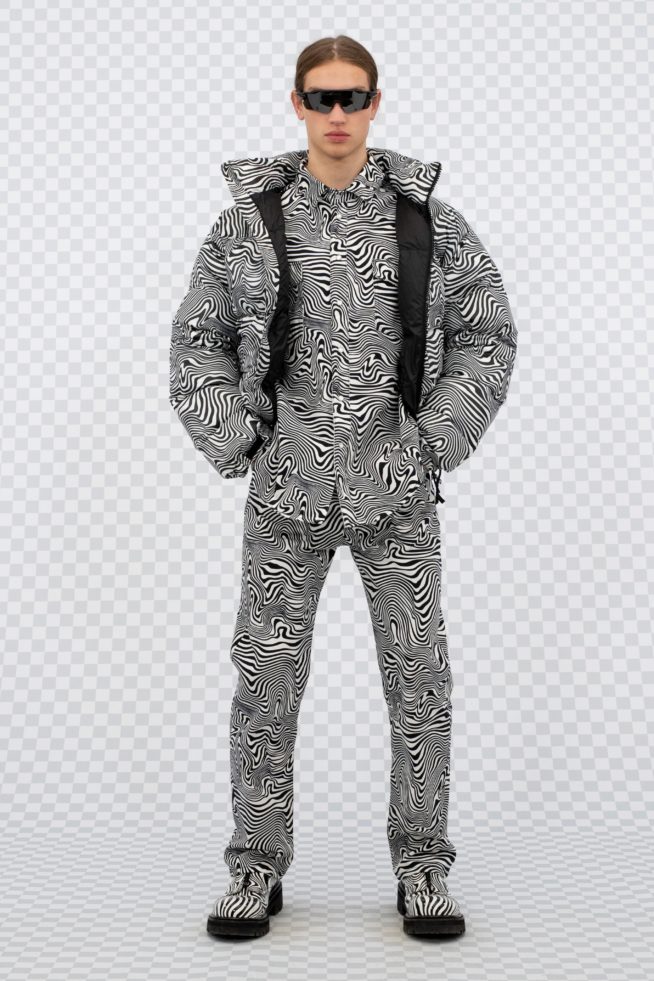 00092-vetements-spring-22-paris-credit-gio-staiano