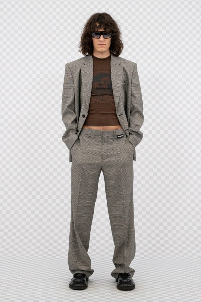 00104-vetements-spring-22-paris-credit-gio-staiano