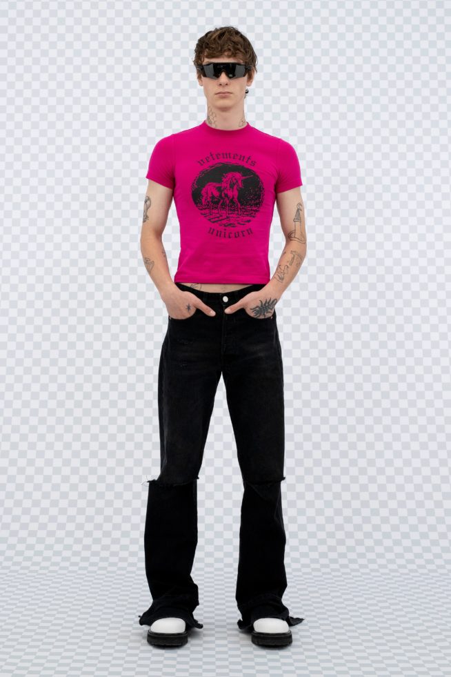 00122-vetements-spring-22-paris-credit-gio-staiano
