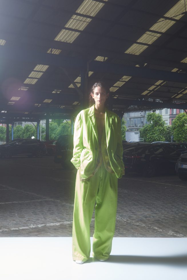 00004-dries-van-noten-menswear-spring-22-credit-sofie-middernacht-and-maarten-alexander
