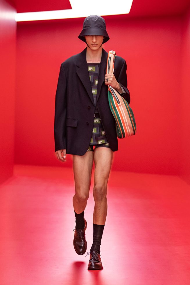 00004-prada-menswear-spring-22-credit-brand