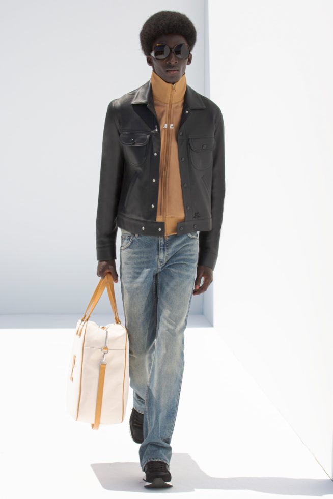 00009-courreges-mens-ss22-credit-brand