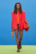 00010-jacquemus-fall-21-credit-imaxtree-courtesy-of-jacquemus