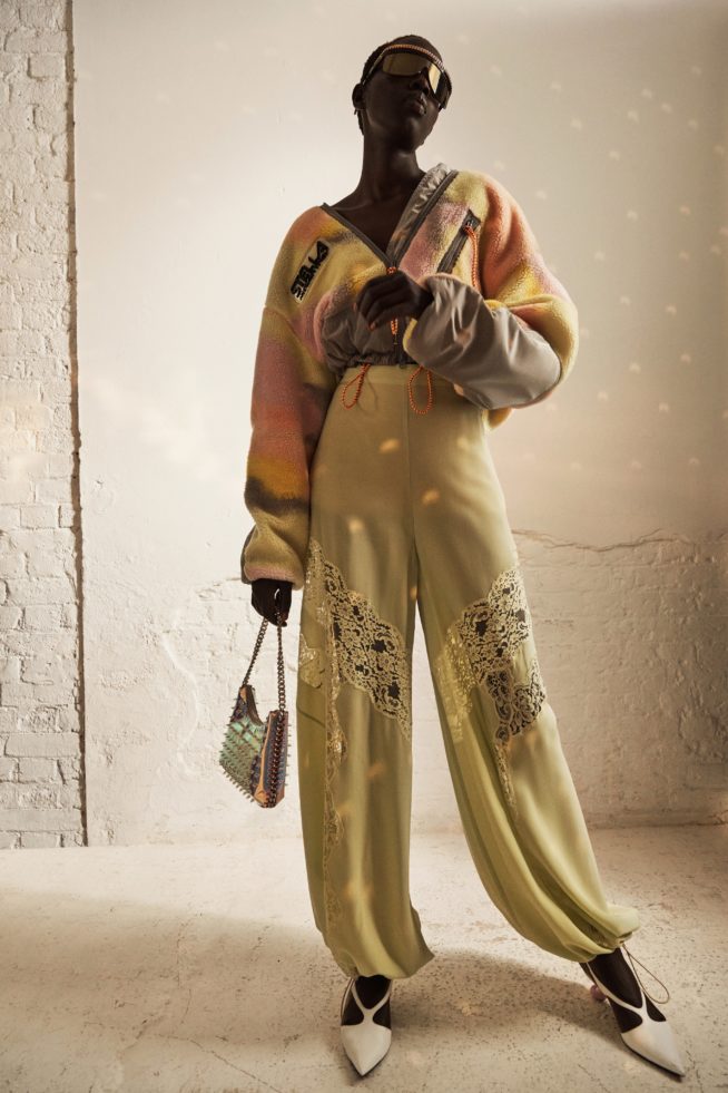 00011-stella-mccartney-resort-2022-credit-brand