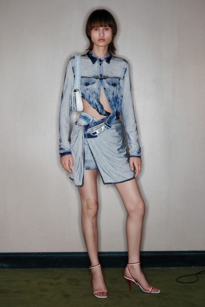 00012-diesel-ss22-credit-brand
