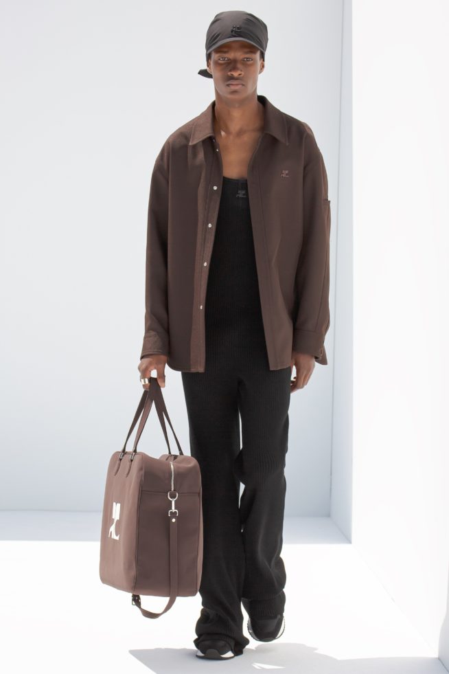 00015-courreges-mens-ss22-credit-brand