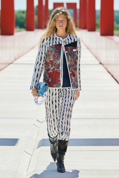 00019-louis-vuitton-resort-2022-credit-filippo-fior