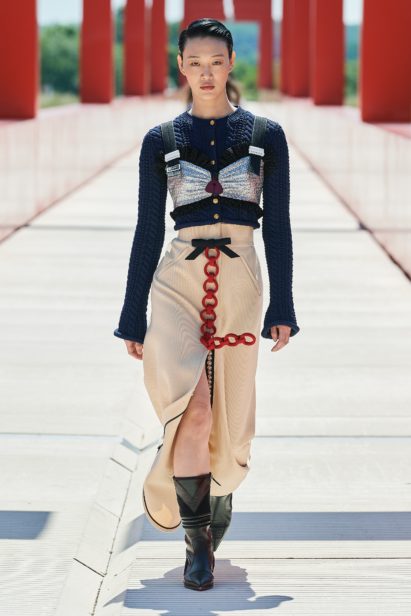 00021-louis-vuitton-resort-2022-credit-filippo-fior