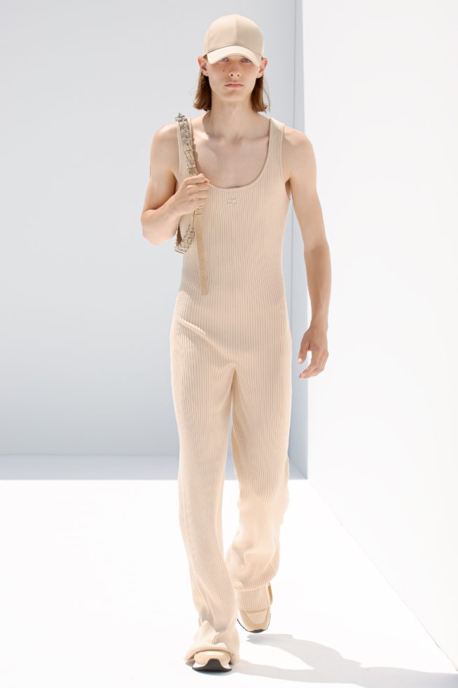 00024-courreges-mens-ss22-credit-brand