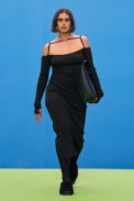 00024-jacquemus-fall-21-credit-imaxtree-courtesy-of-jacquemus