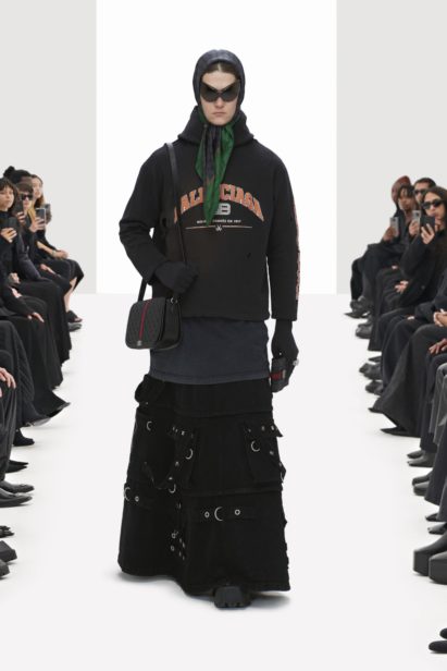 00026-balenciaga-spring-2022-rtw