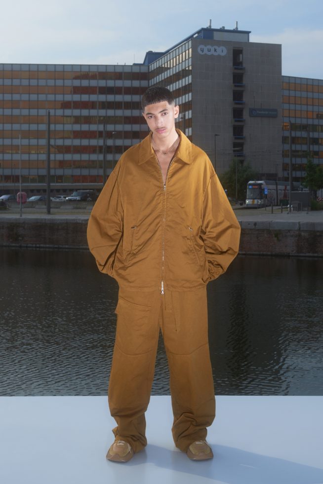 00028-dries-van-noten-menswear-spring-22-credit-sofie-middernacht-and-maarten-alexander