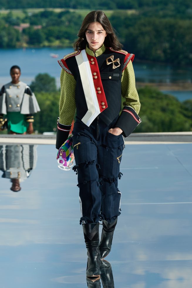 00029-louis-vuitton-resort-2022-credit-filippo-fior