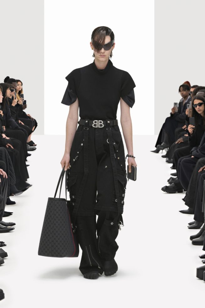 00031-balenciaga-spring-2022-rtw