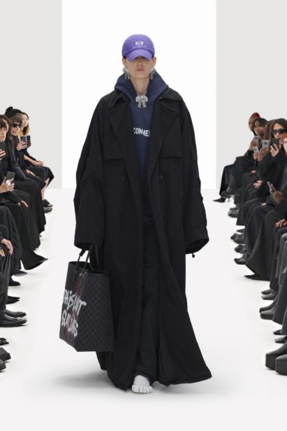 00033-balenciaga-spring-2022-rtw