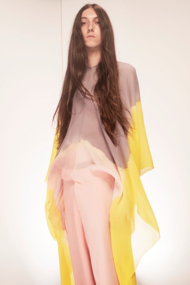 00036-loewe-menswear-spring-22-credit-david-sims