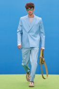 00038-jacquemus-fall-21-credit-imaxtree-courtesy-of-jacquemus