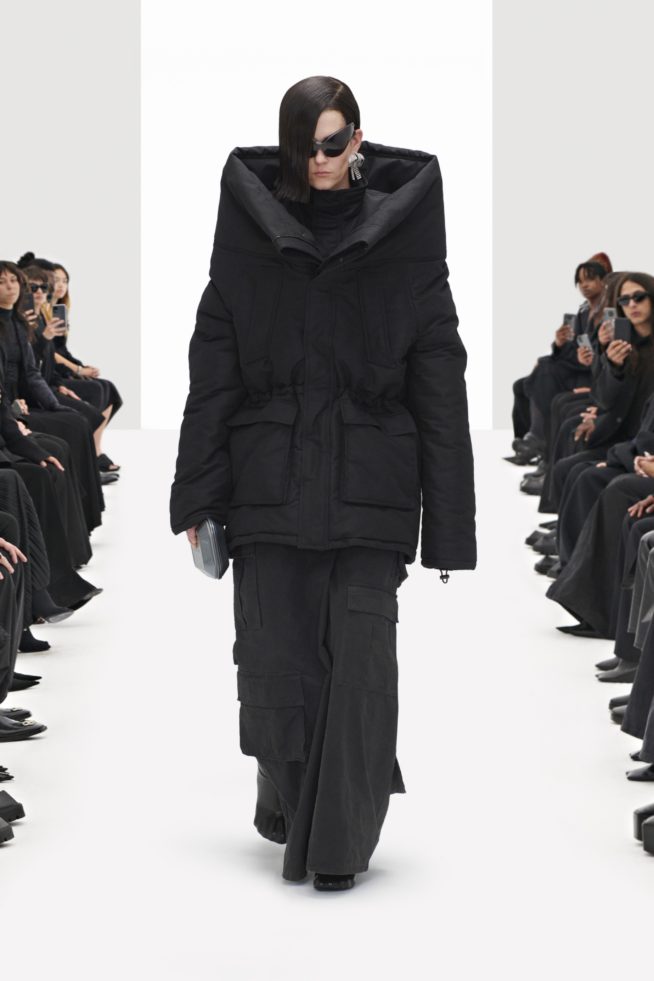 00039-balenciaga-spring-2022-rtw