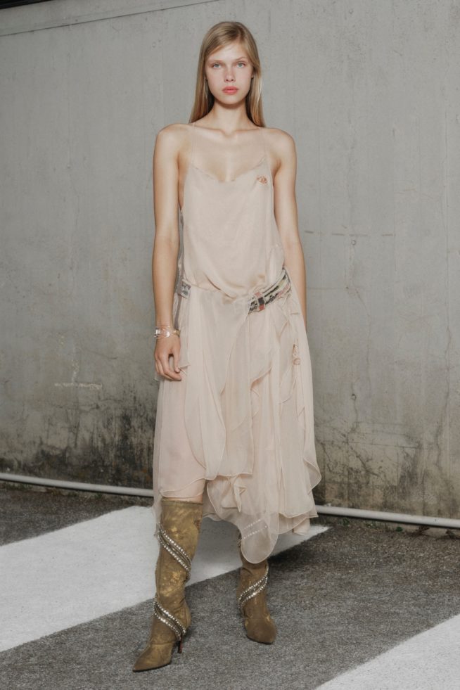 00039-diesel-ss22-credit-brand
