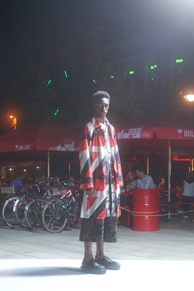 00041-dries-van-noten-menswear-spring-22-credit-sofie-middernacht-and-maarten-alexander