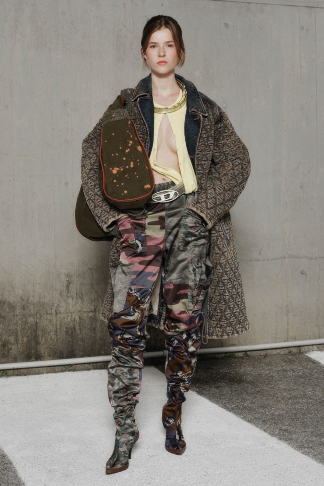 00042-diesel-ss22-credit-brand
