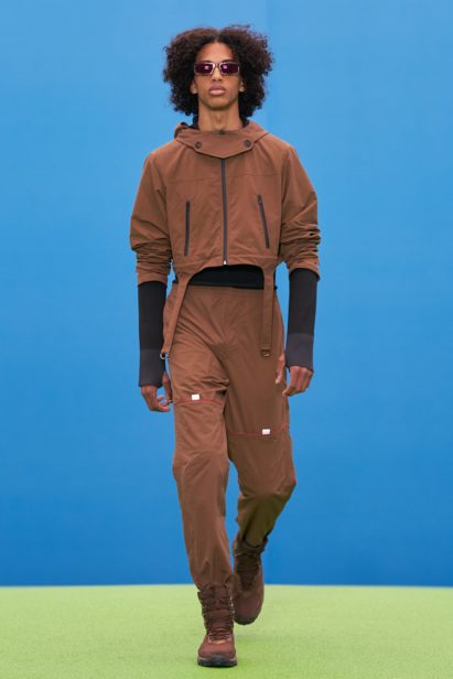 00049-jacquemus-fall-21-credit-imaxtree-courtesy-of-jacquemus