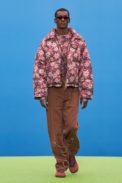 00050-jacquemus-fall-21-credit-imaxtree-courtesy-of-jacquemus