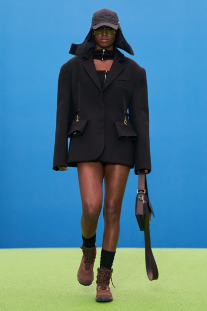 00054-jacquemus-fall-21-credit-imaxtree-courtesy-of-jacquemus