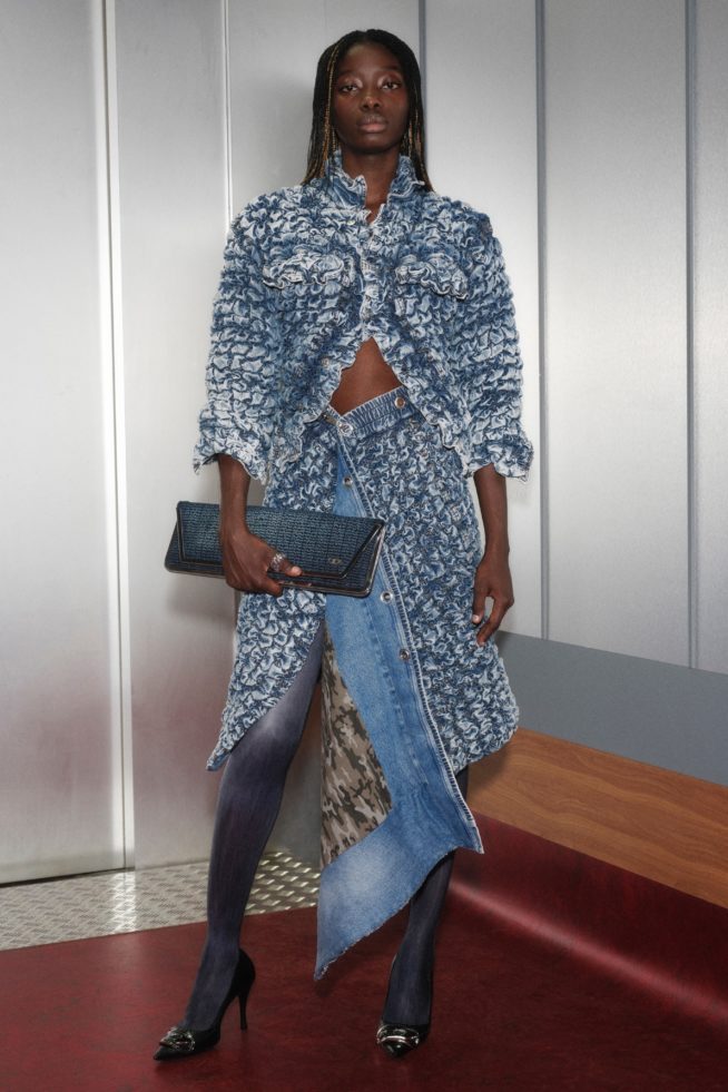00060-diesel-ss22-credit-brand