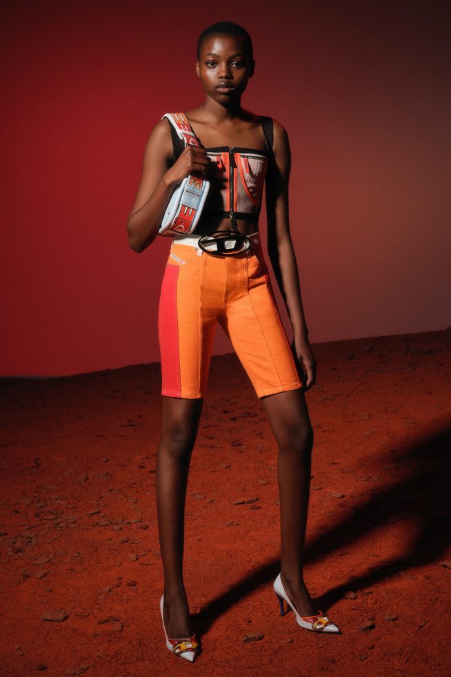 00066-diesel-ss22-credit-brand