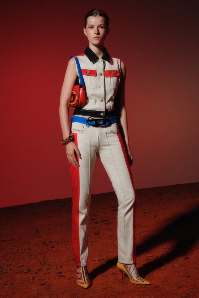 00068-diesel-ss22-credit-brand