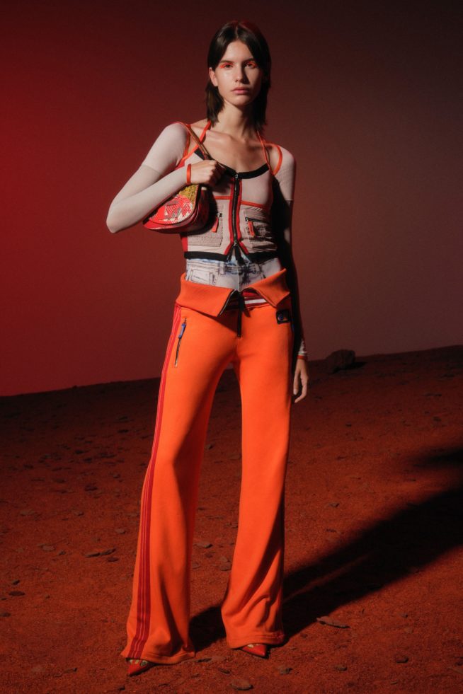 00070-diesel-ss22-credit-brand